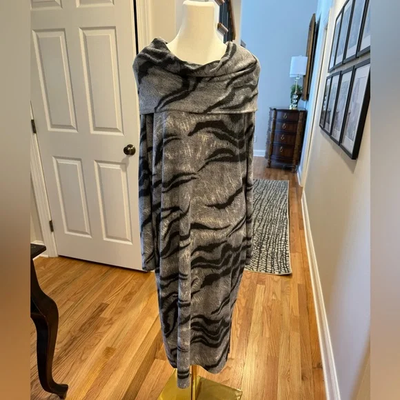 Catherine Malandrino Zebra Cowl Neck Sweater Dress - Picture 5 of 13
